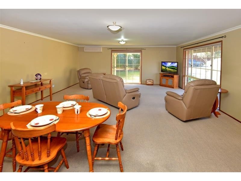 1/48 Heytesbury Drive, Leopold VIC 3224