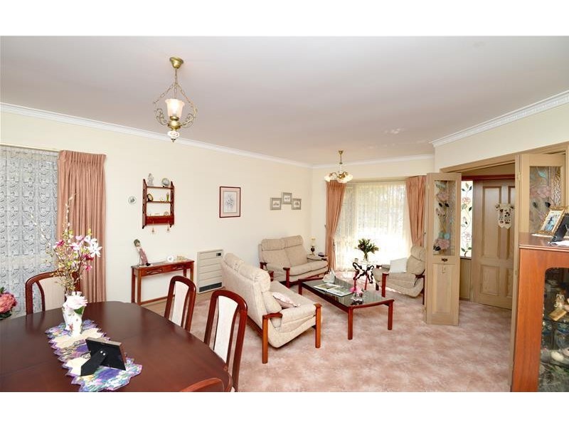 6 Highland Way, Leopold VIC 3224