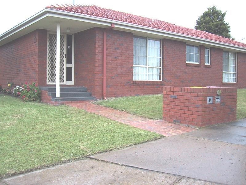 2/134 Kensington Road, Leopold VIC 3224