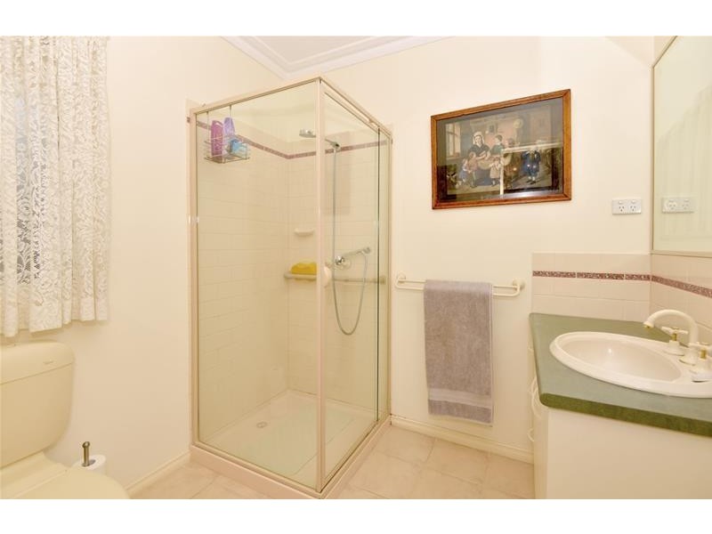 30 Huon Crescent, Leopold VIC 3224