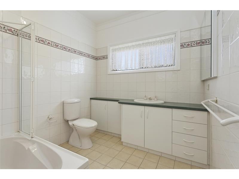 5 Mandlay Close, Leopold VIC 3224