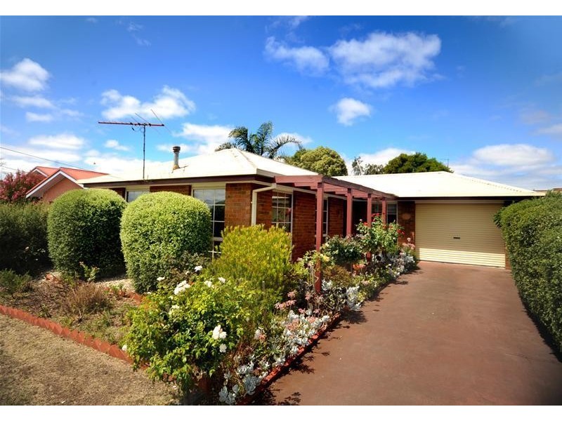 2/24 Cornthwaite Crescent, Leopold VIC 3224