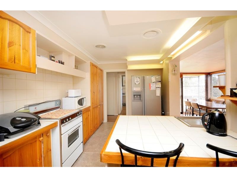 10 Kanimbla Avenue, Leopold VIC 3224