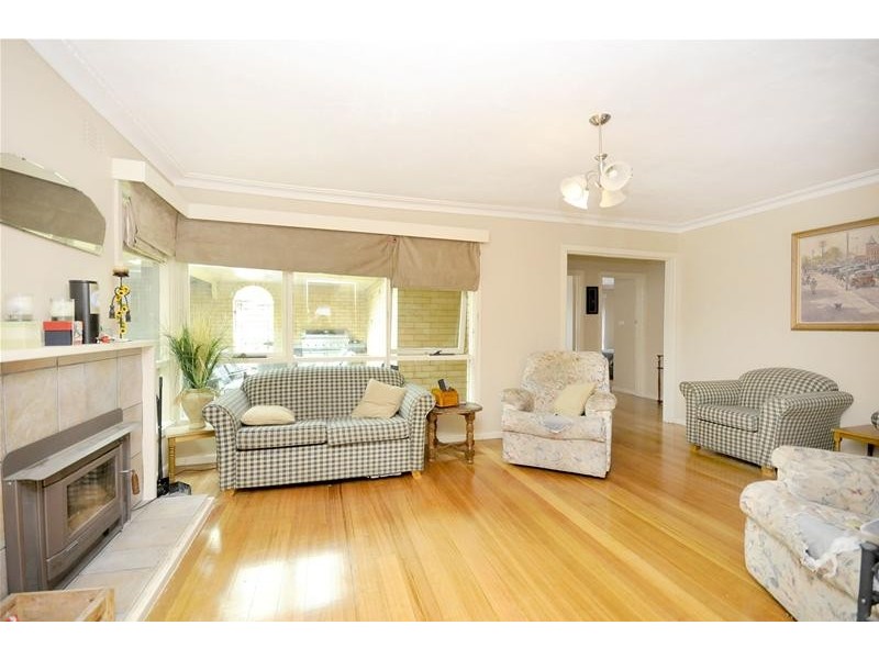 10 Kanimbla Avenue, Leopold VIC 3224