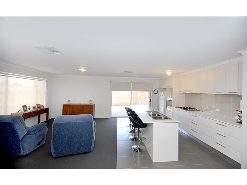 36-38 Trumper Crescent, Leopold VIC 3224