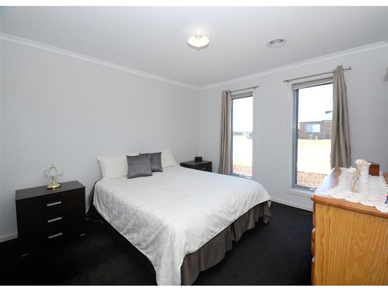 36-38 Trumper Crescent, Leopold VIC 3224