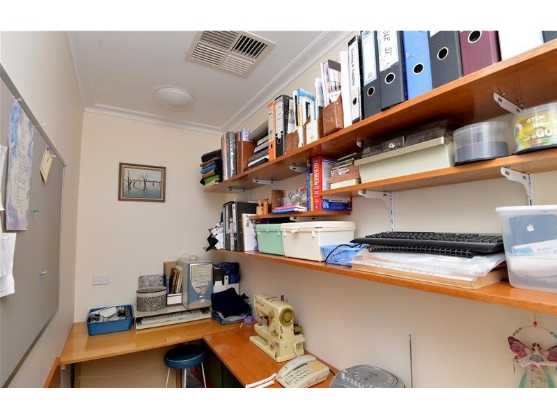 19 Ferndale Parade, Highton VIC 3216