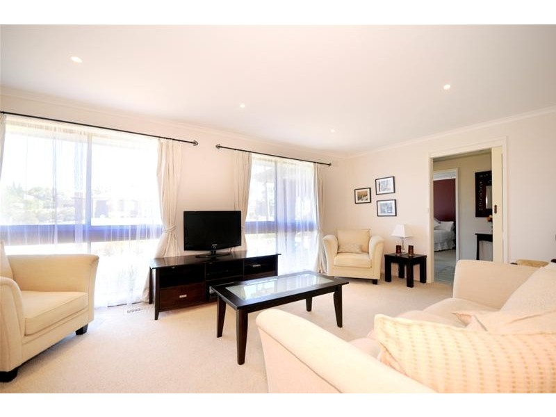 6 Heatherlea Court, Leopold VIC 3224