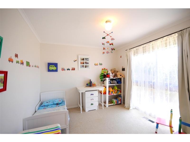 6 Heatherlea Court, Leopold VIC 3224