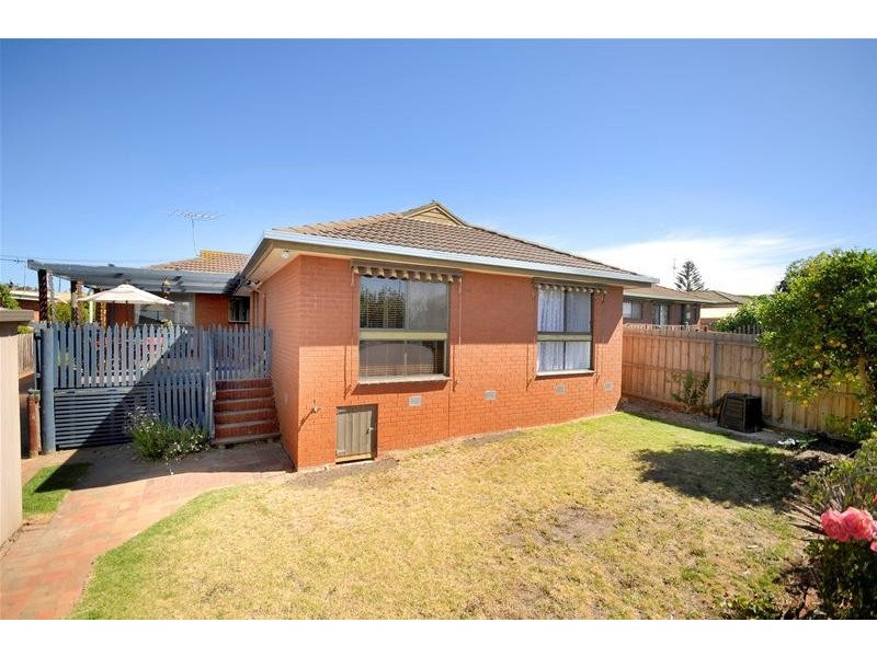 6 Heatherlea Court, Leopold VIC 3224