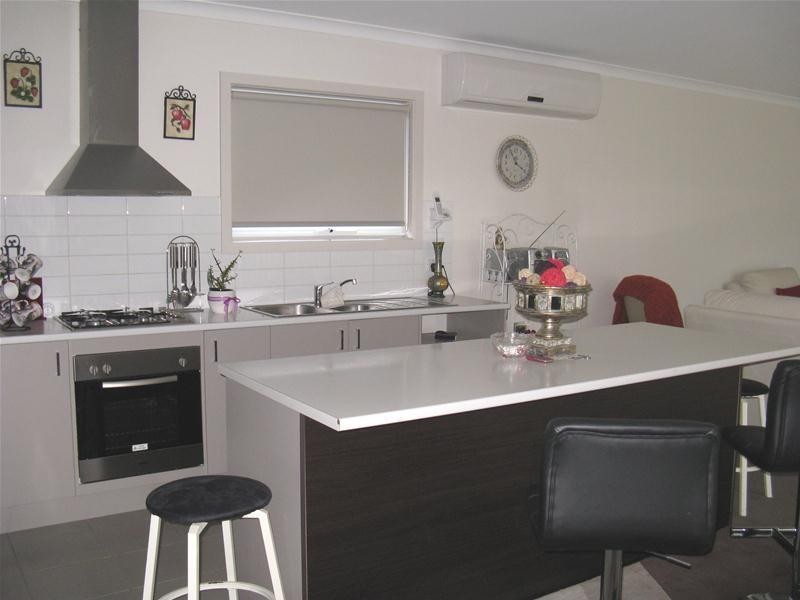 2 29 Christies Road, Leopold VIC 3224