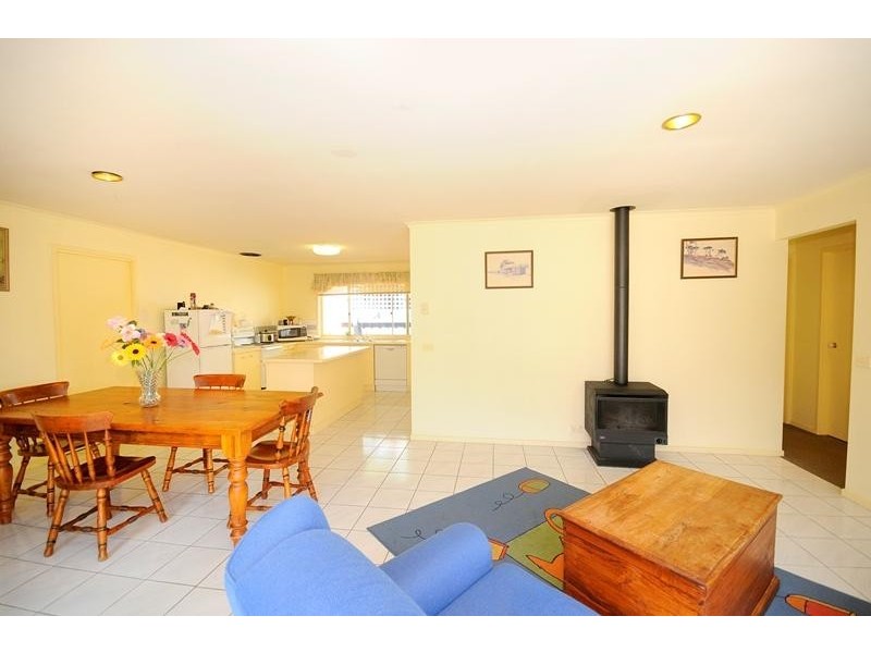 4 Ferguson Road, Leopold VIC 3224