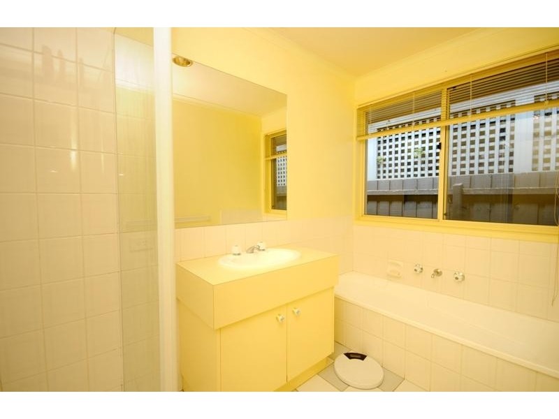 4 Ferguson Road, Leopold VIC 3224