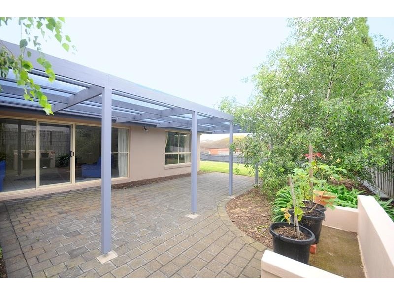 4 Ferguson Road, Leopold VIC 3224