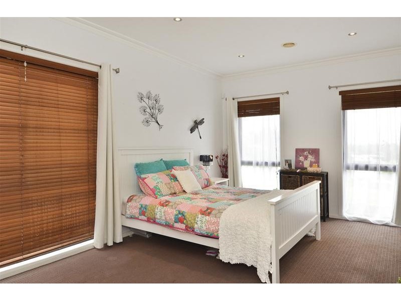 37  Koonangurt Road, Leopold VIC 3224