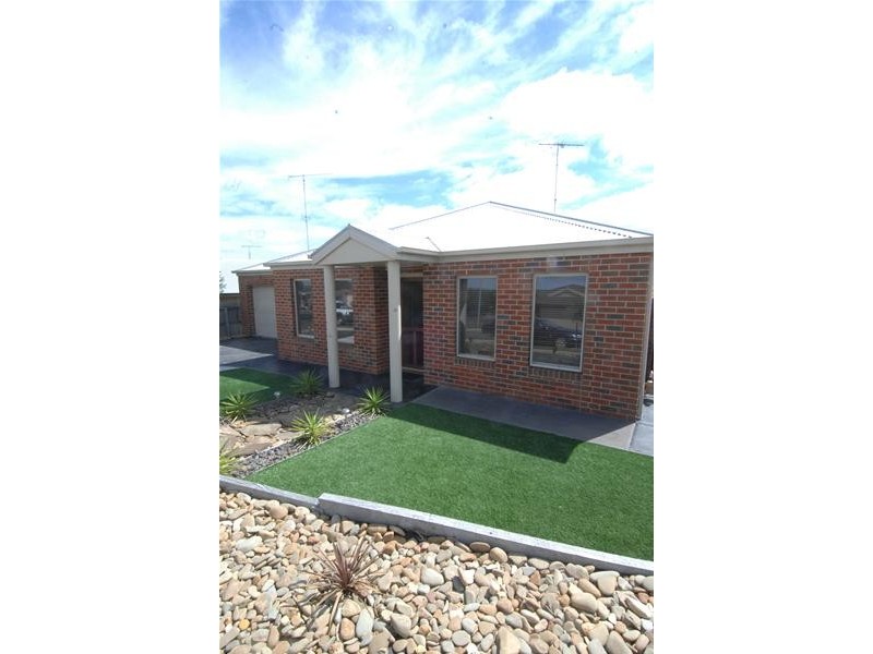 45 Cypress Crescent, Leopold VIC 3224