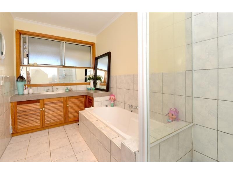 38 Dorothy Street, Leopold VIC 3224