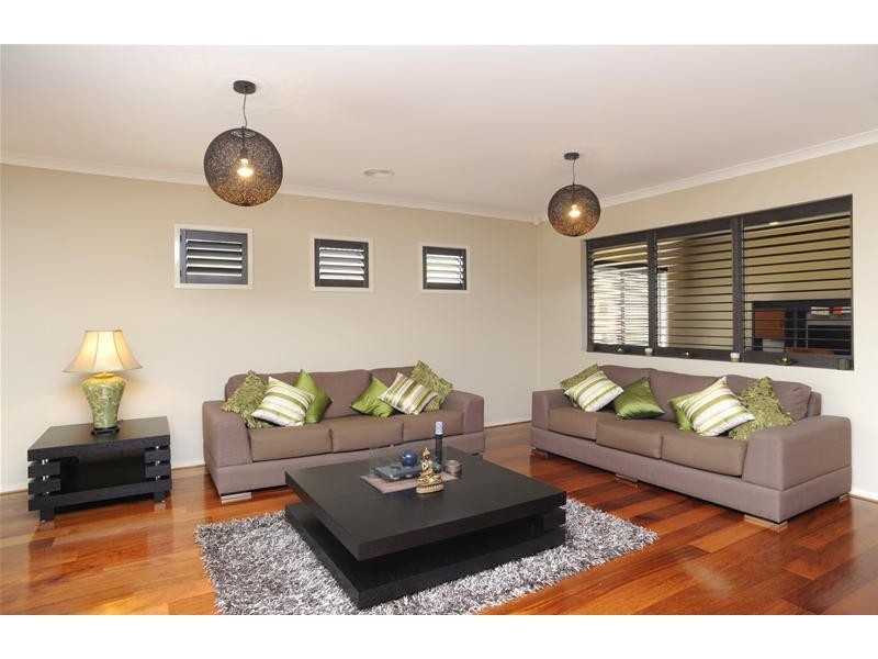 32 Pollard Drive, Leopold VIC 3224