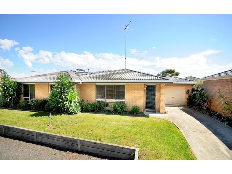 10 Trixia Place, Leopold VIC 3224