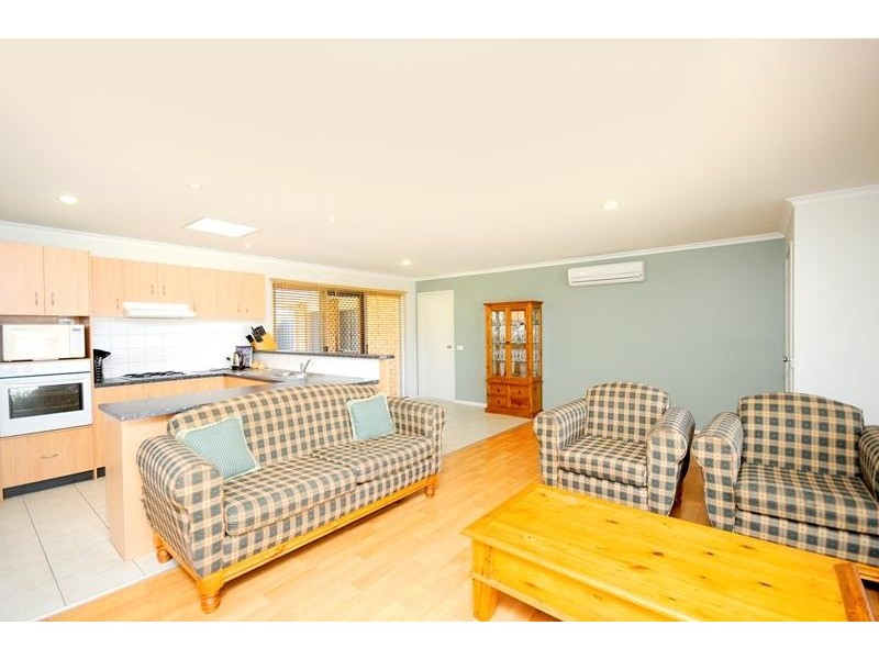 10 Trixia Place, Leopold VIC 3224