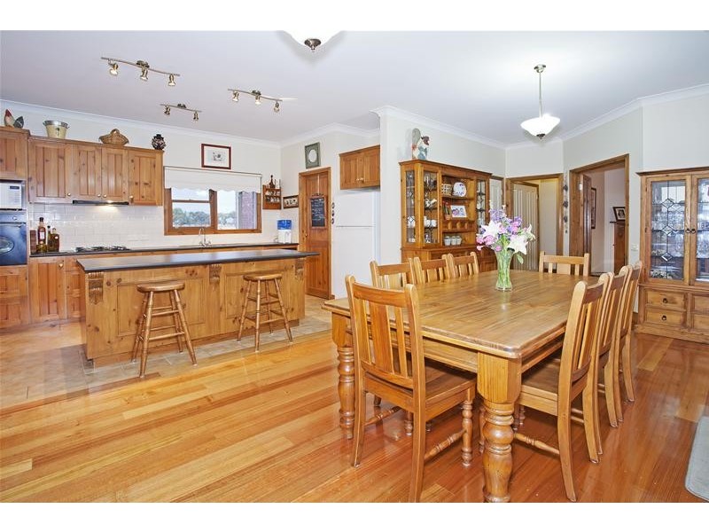 9 Fairbank Court, Leopold VIC 3224