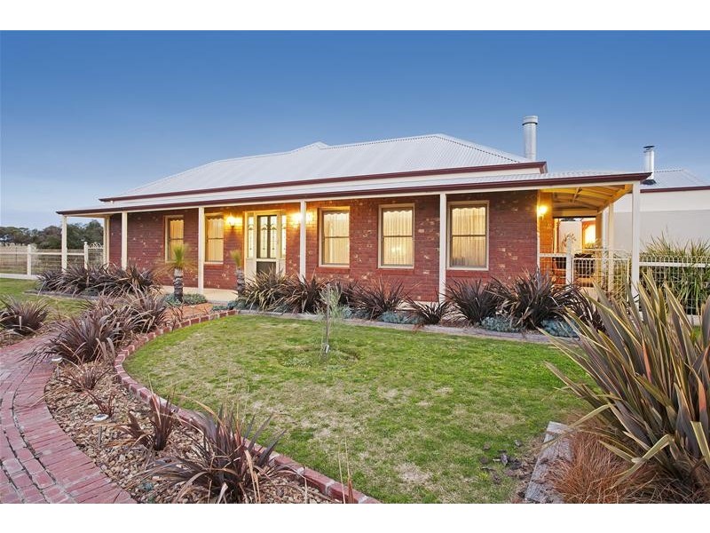 9 Fairbank Court, Leopold VIC 3224