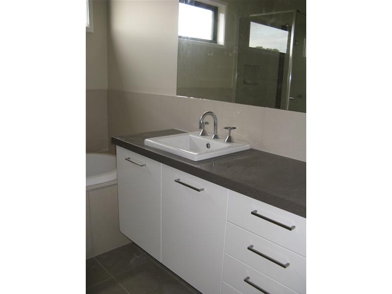 284 Pienza Court, Leopold VIC 3224