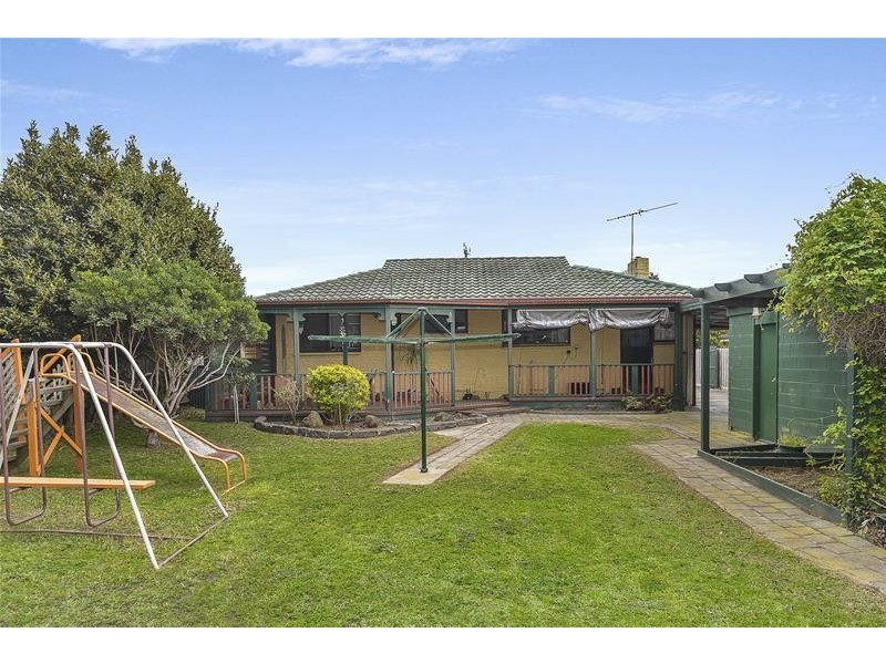 52 Simons Road, Leopold VIC 3224