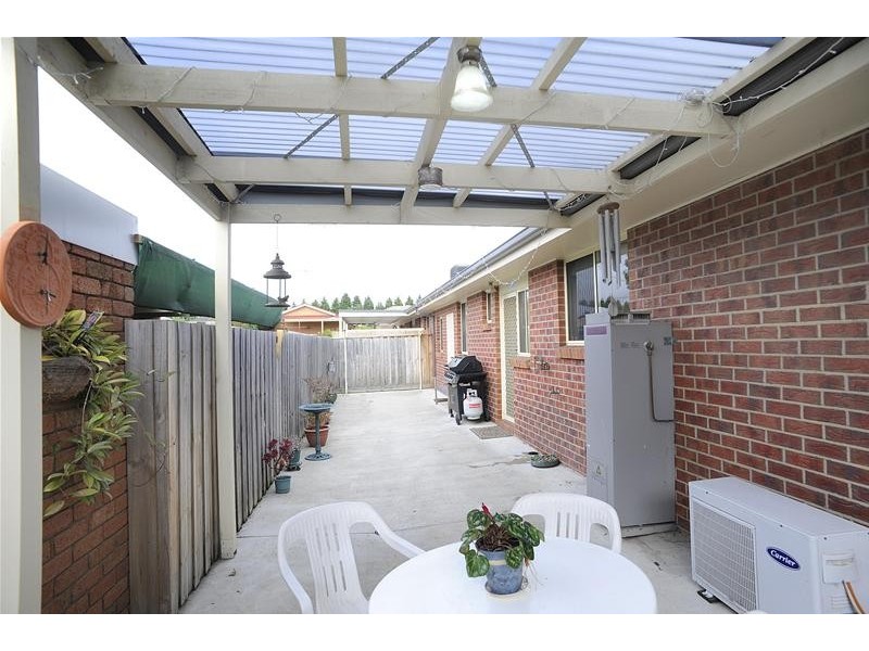 1/10 Myuna Street, Leopold VIC 3224