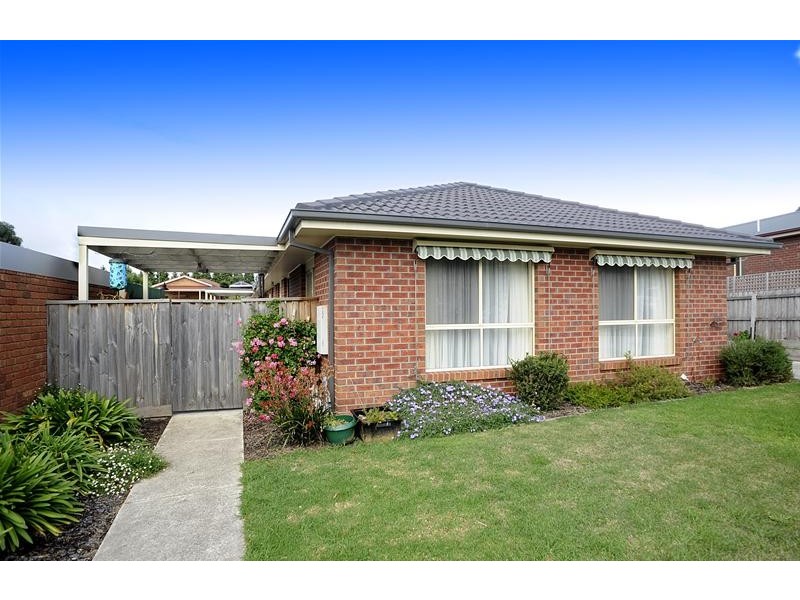 1/10 Myuna Street, Leopold VIC 3224