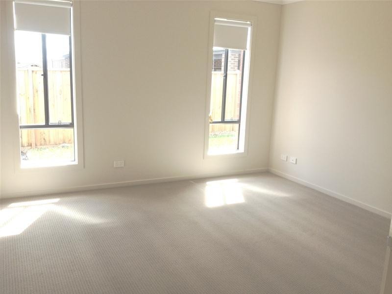 13 Everglade Street, Leopold VIC 3224