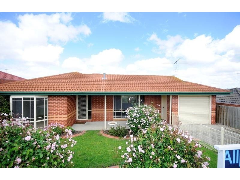 31 Vicarage Road, Leopold VIC 3224