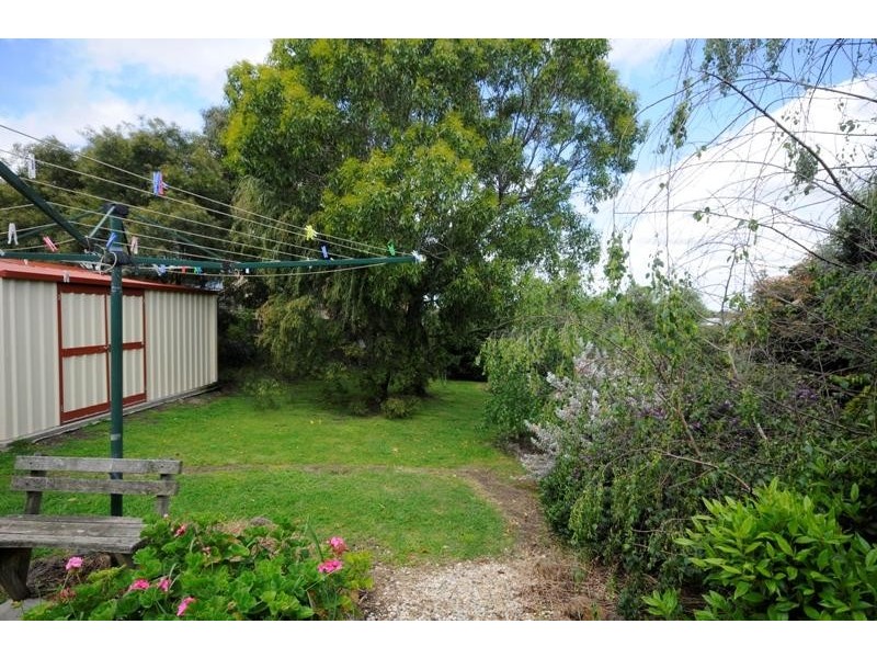 31 Vicarage Road, Leopold VIC 3224
