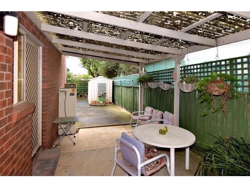 1/2 Curtis Court, Leopold VIC 3224