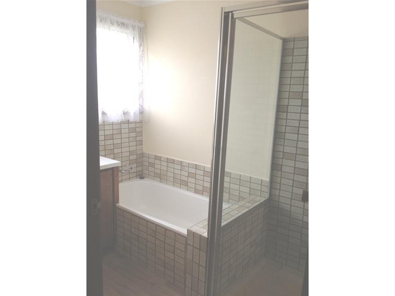 2/797 Bellarine Highway, Leopold VIC 3224