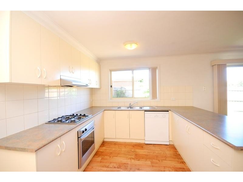 1/18 Ferguson Road, Leopold VIC 3224