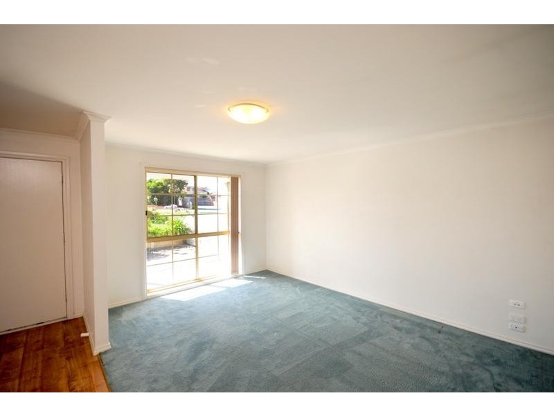 1/18 Ferguson Road, Leopold VIC 3224