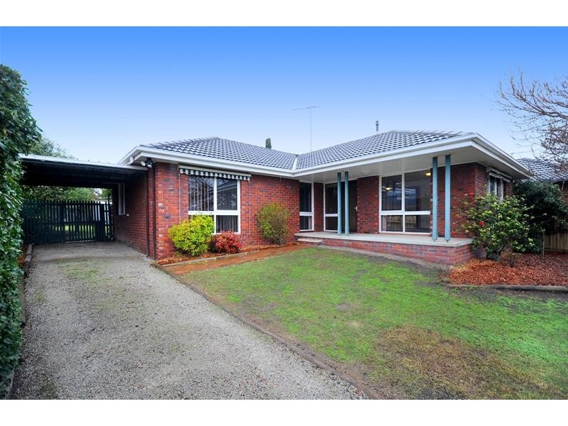 55 Moruya Drive, Grovedale VIC 3216