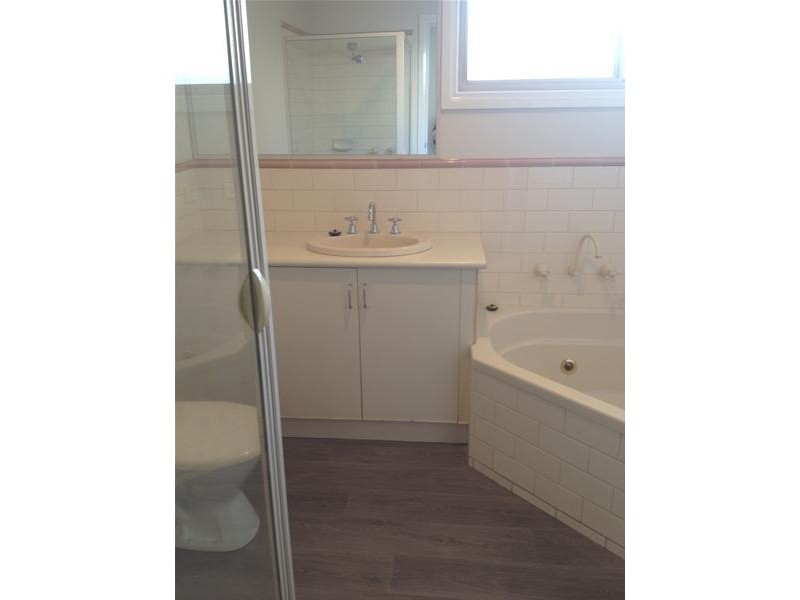 30 Rebecca Drive, Leopold VIC 3224