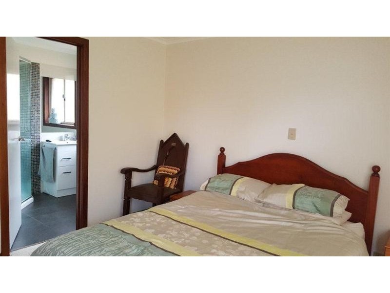 18 Rebecca Drive, Leopold VIC 3224