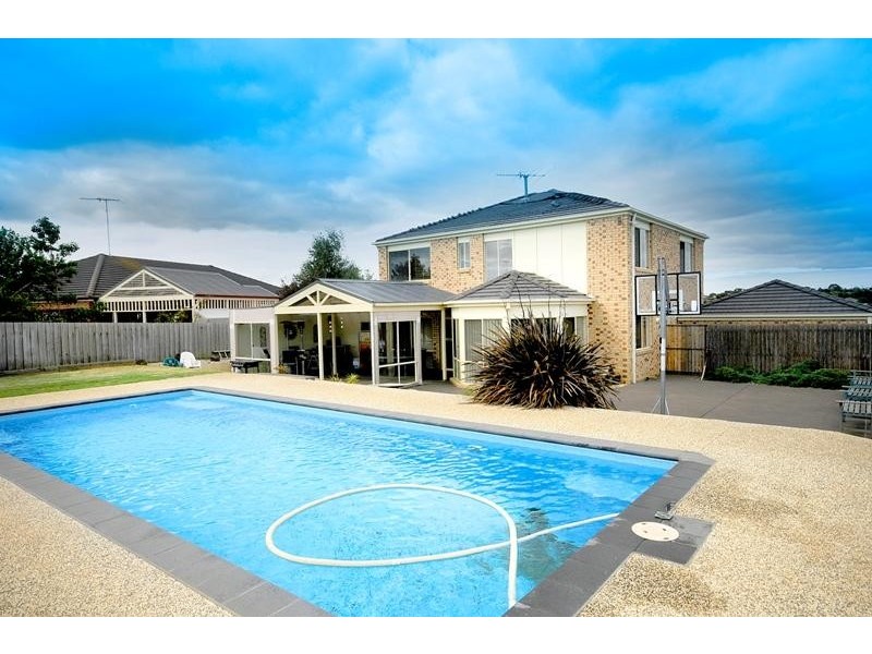 19-21 Washington Gardens, Leopold VIC 3224