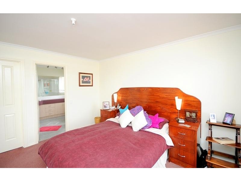 19-21 Washington Gardens, Leopold VIC 3224