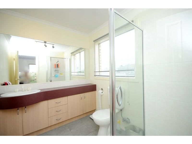 19-21 Washington Gardens, Leopold VIC 3224