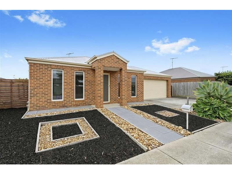 42 Pollard Drive, Leopold VIC 3224