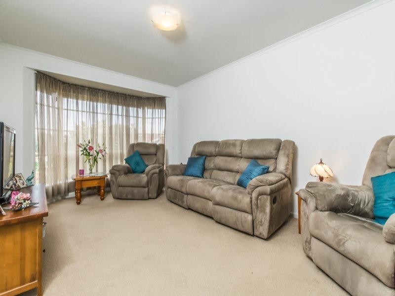 2/2 Wingeel Court, Leopold VIC 3224