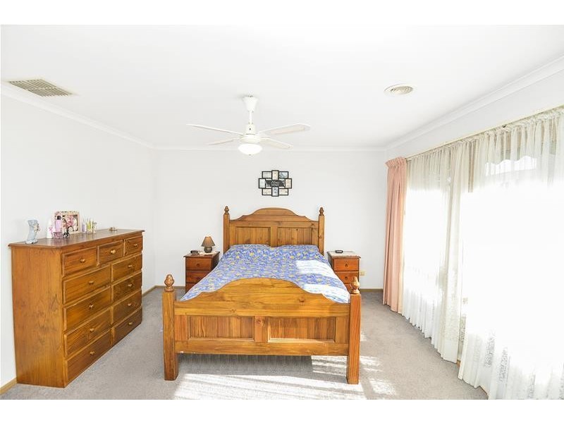 32 Donvale Drive, Leopold VIC 3224