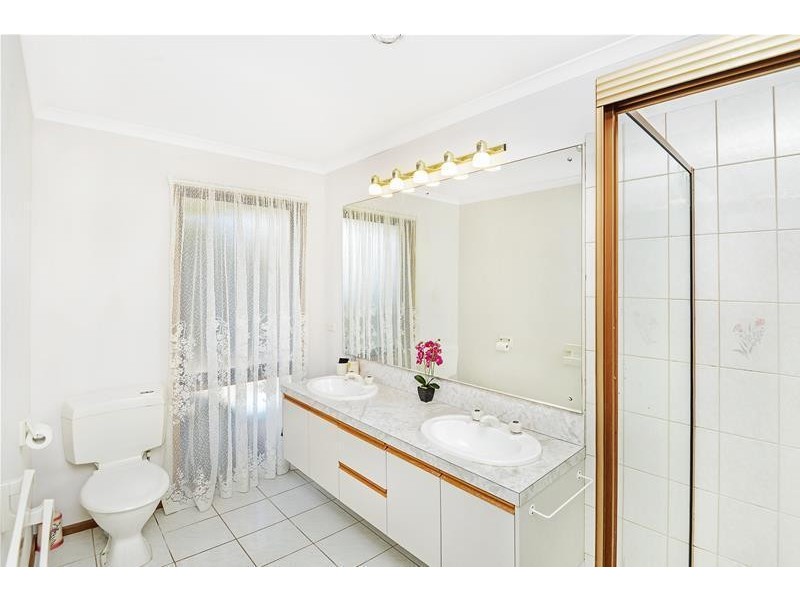 32 Donvale Drive, Leopold VIC 3224