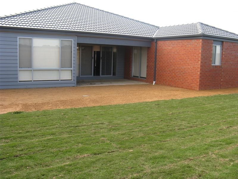 107 Curtain Drive, Leopold VIC 3224