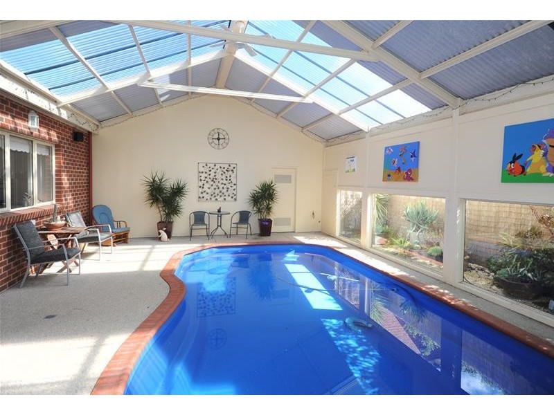 13 Lorikeet Court, Leopold VIC 3224