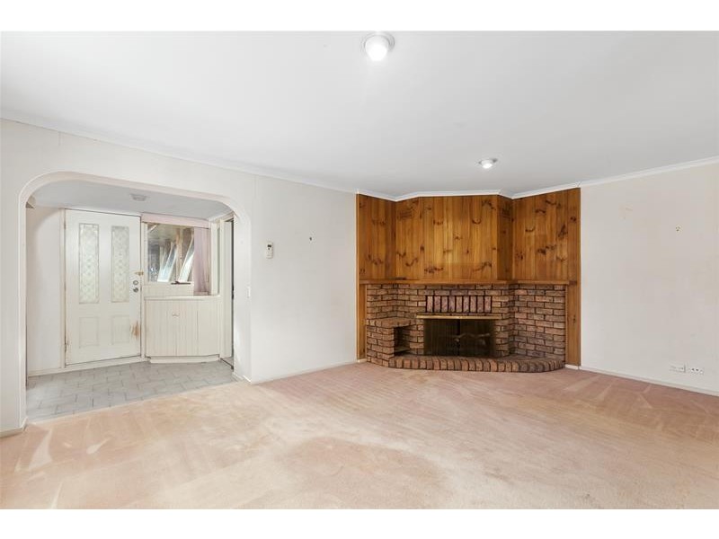 8 Mitchell Drive, Leopold VIC 3224